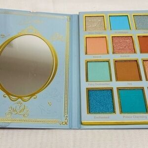 💕 Host Pick 💕 NWT Disney Princess Eyeshadow Palette